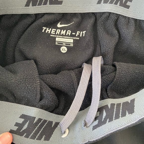 NWOT | Nike men’s therma-fit black elastic drawstring straight sweatpants XL - Picture 8 of 9